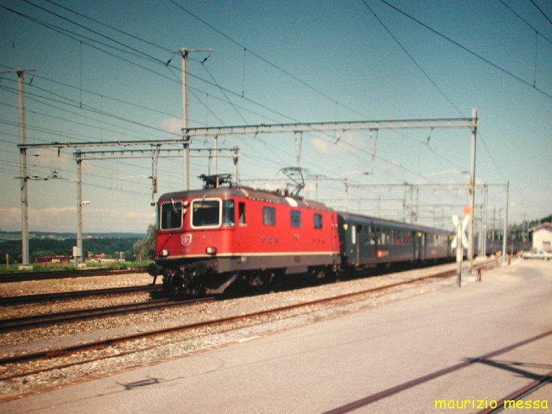 SBB Re 4/4 11302 - Palezieux - 21.08.1999 
