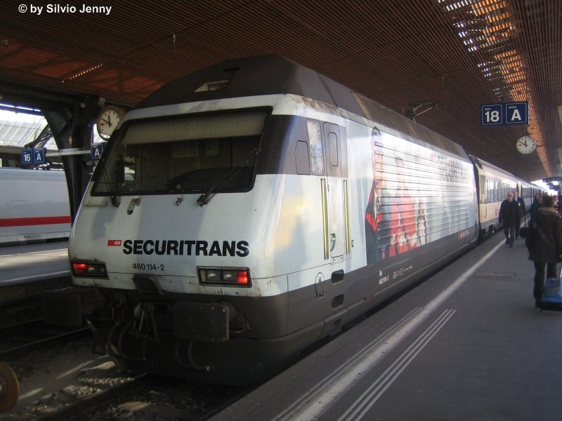 Re 460 114-2 ''Securitrans'' am 9.3.08 in Zrich HB.