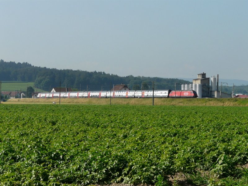 SBB - 460 mit Doppelstockwagen als Schnellzug zwischen Biel und