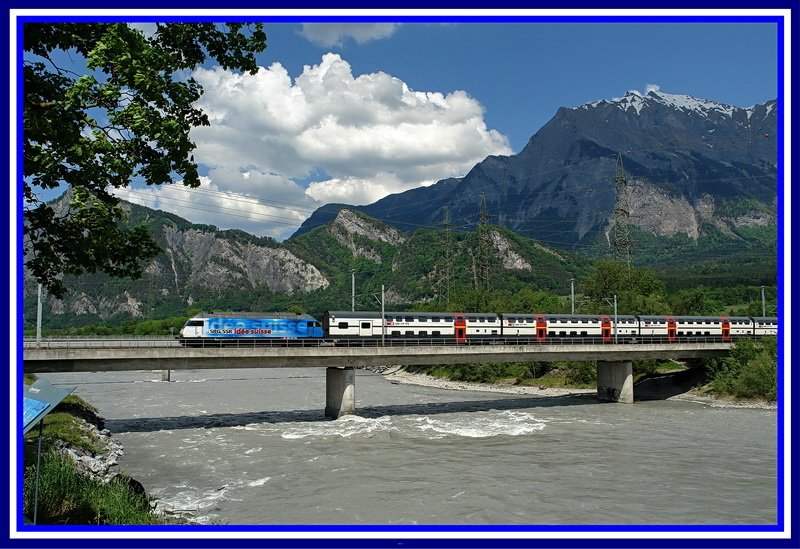 Re 460 022 "idée suisse. Wonderful to be a bank