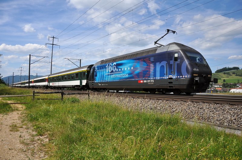 Re 460051-6 "info .. 166th. Just arrived at my photography