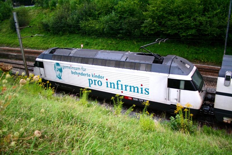 Re 460056-5 shortly after olten liestal in direction on 23/08/2005