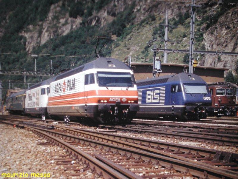 SBB Re 460 015 AGFA + Re 460 020 Tilsiter 