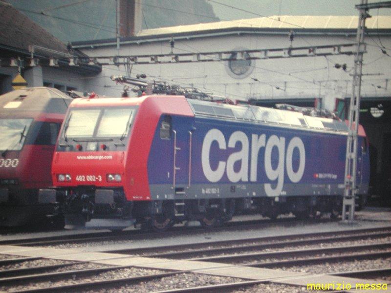 SBB Re 482 002 Cargo - Erstfeld - 07-09-2002 