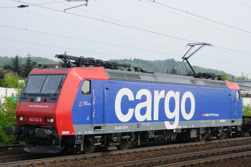 H�ufiger Gast an der Bergstrasse... die Baureihe 482 der SBB.