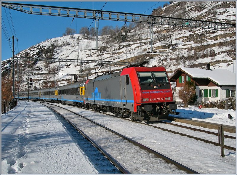 VERGANGENHEIT: Re 484 016-1 mit EC 131 auf der BLS