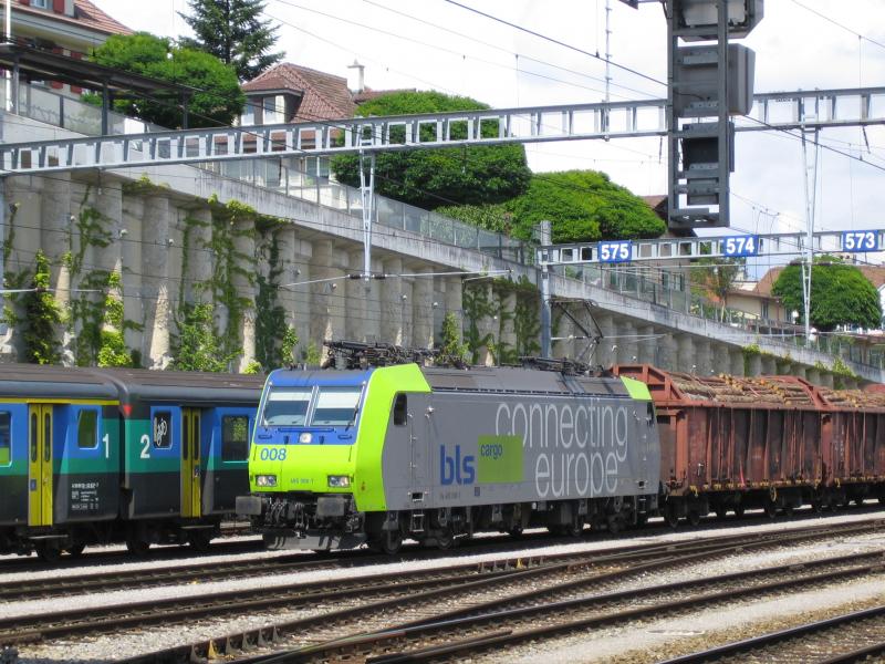 The Re 485 008 went on 9.7.2005 in with a
