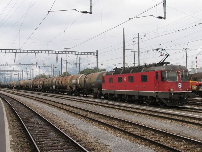 11626 mit eine G�terzug auf Bahnhof Buchs am 20-8-2008. 