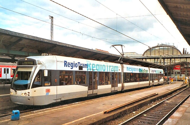 Regiotram Kassel nach Warburg in kassel Hbf, 2005