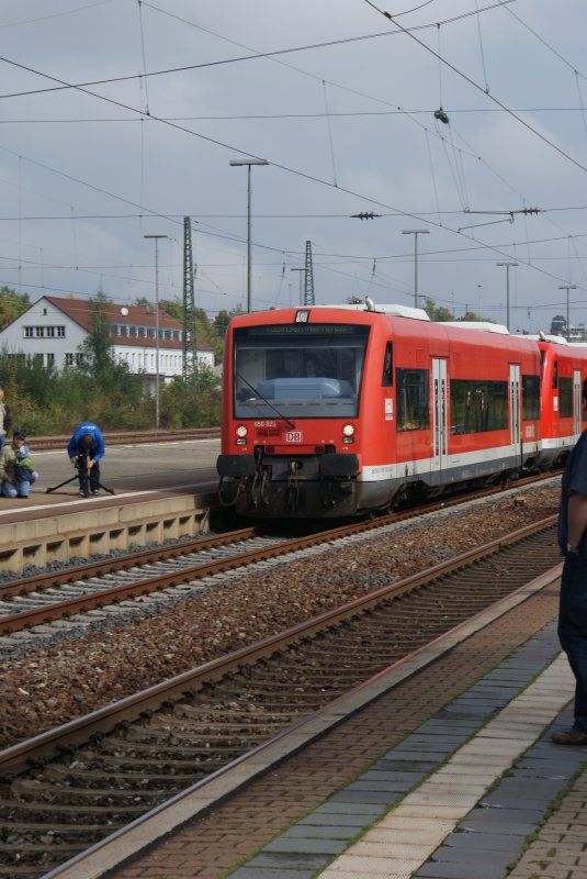650 023 am 20.09.2009 im Hbf Reutlingen 