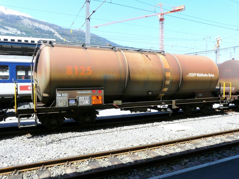 RhB - Gterwagen Typ Za 8125 im Bahnhof Chur am 07.05.2009