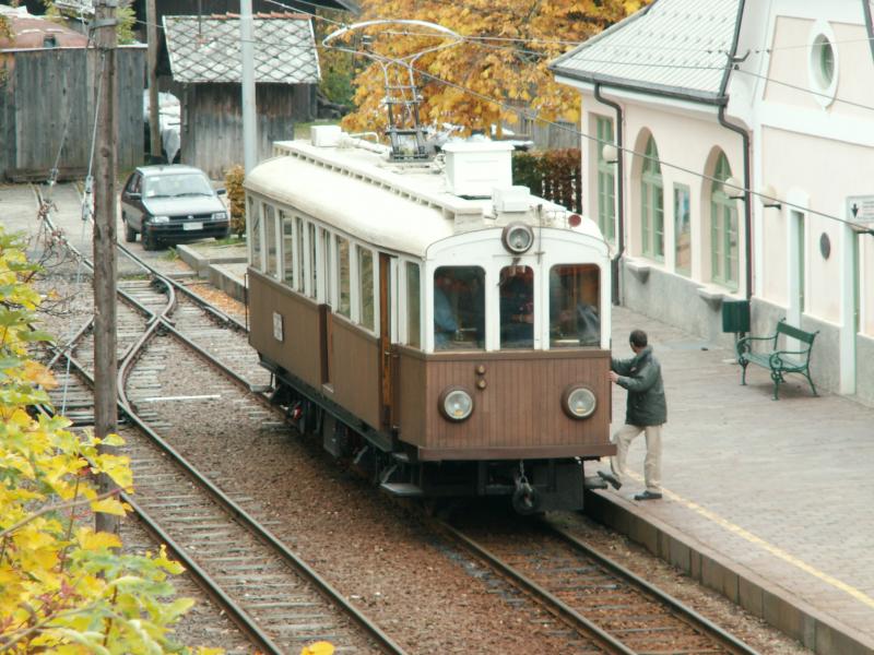 TW 105 Alioth im Bhf. Klobenstein/Collalbo am 23.10.05 