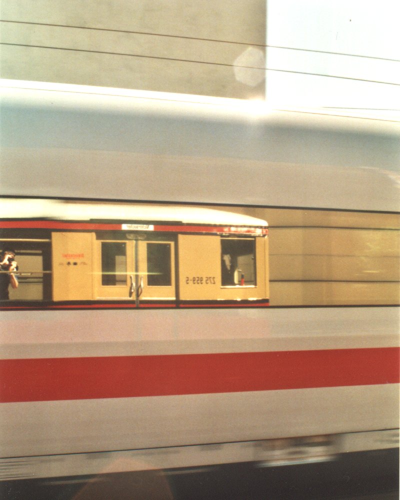 Aufnahme aus dem Traditionszug der Berliner S-Bahn, die sich gerade