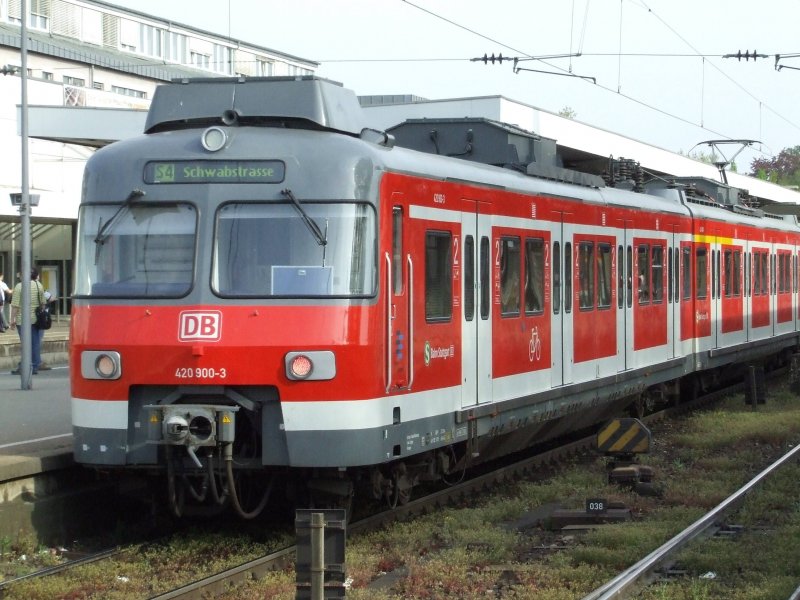 ET 420 Plus (420 900) in Ludwigsburg (24.04.2007) 