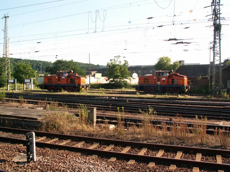 Saarstahl locomotive 70 and 71 on 16.07.2005 in Völklingen. (automatically
