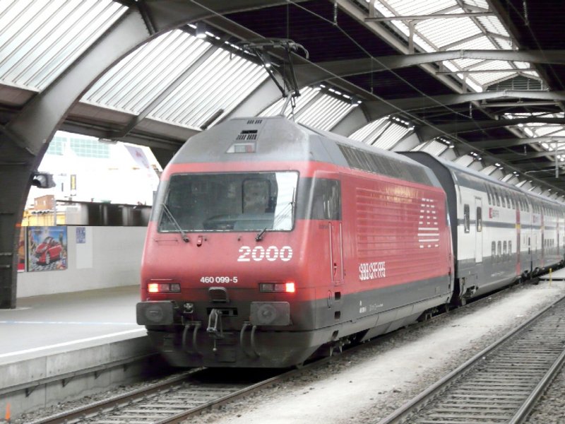 SBB - 460 099-5 im Hauptbahnhof von Zrich am 19.04.2008