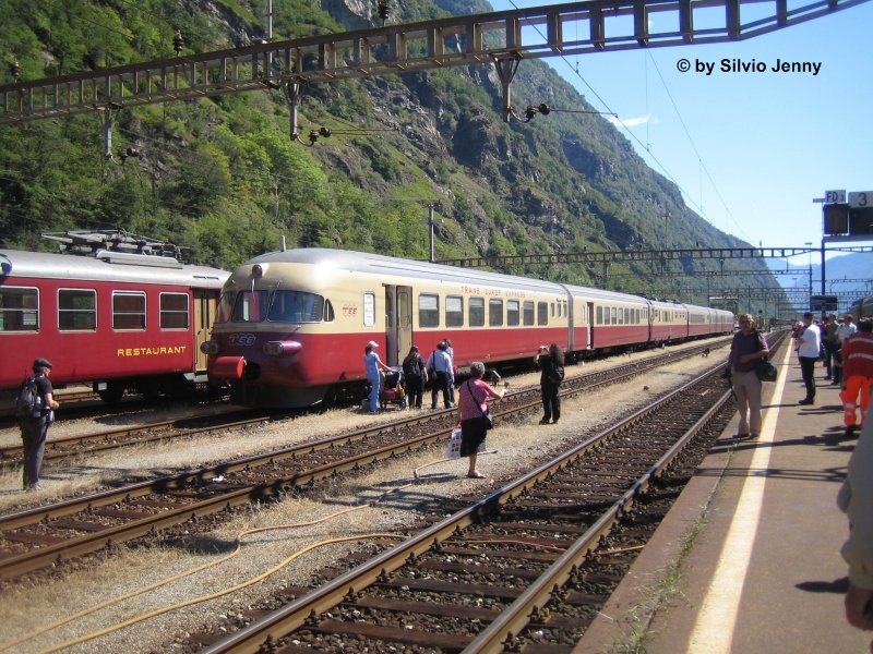 RAe TEE 1053 anl�sslich des 125 J�hrigen Gotthard Jubil�ums in