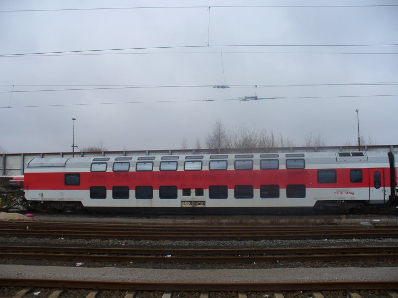 Doppelstockschlafwagen von DB NachtZug abgestellt in Dortmund. 