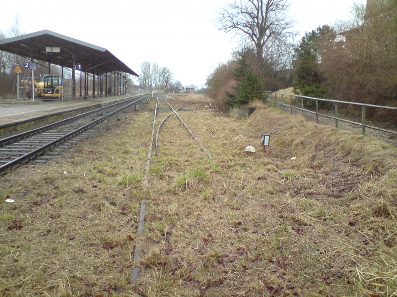 Sch�nberg am 7.03.09...die Sanierungsarbeiten gehen weiter! Nachdem die �berdachung erneuert