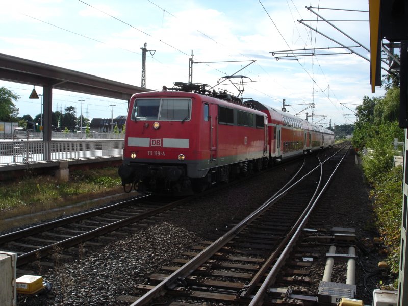 RE 9 trifft am 02.07.2007 auf seiner Fahrt von Aachen