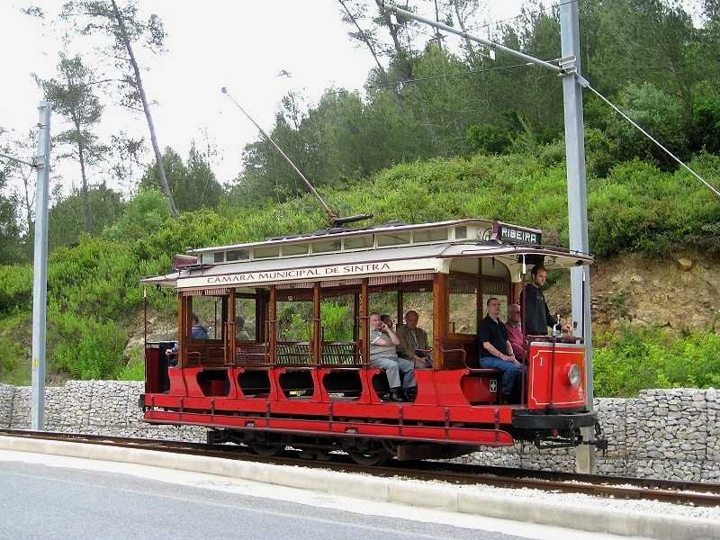 Railcar 1 between Sintra and Ribeira (16 May 2009) (automatically