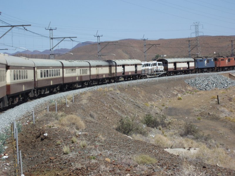 Continue with the Shongololo into the southwestern Africa. Now, on