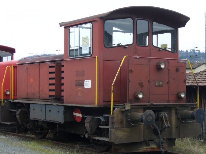 SBB - Diesellok Tm 2/2 9674 abgestellt im G�terbahnhof von