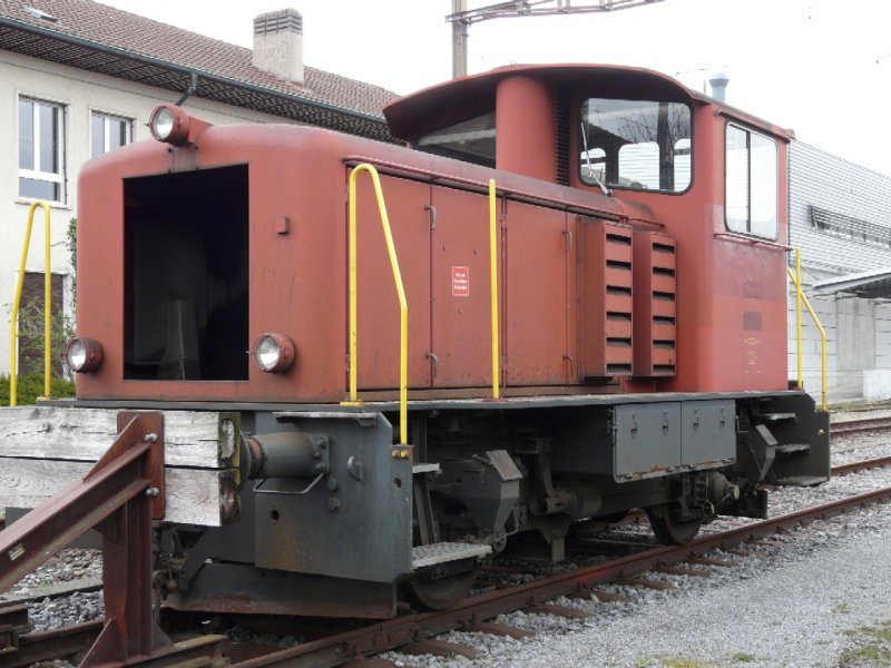 SBB - Diesellok Tm 2/2 9673 ohne Motor abgestellt im
