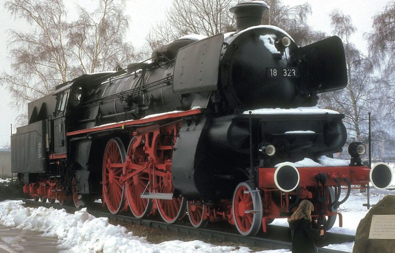 Steam locomotive 18 323 as an exhibit in Offenburg -