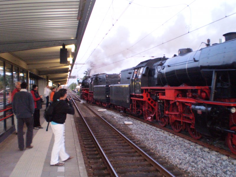 Abfahrt aus bahnhof Steenwijk am 10-05-2009 von die 23071 und