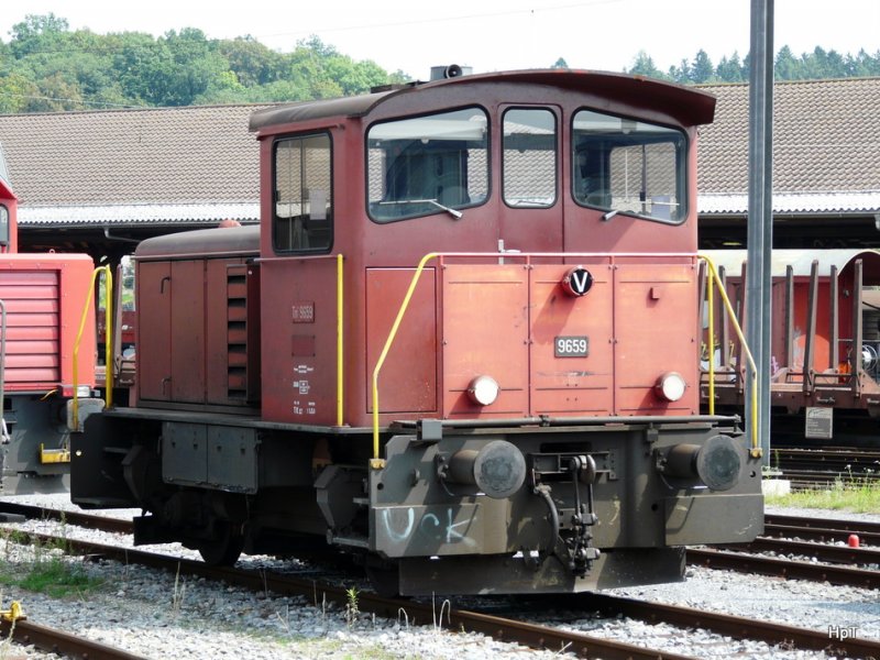 SBB - Rangierlok Tm 2/2 9659 im G�terbahnhof von