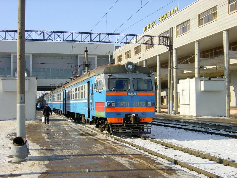 Kategorie: Wei�russland Beschreibung: im Bahnhof Minsk FEB 2006 