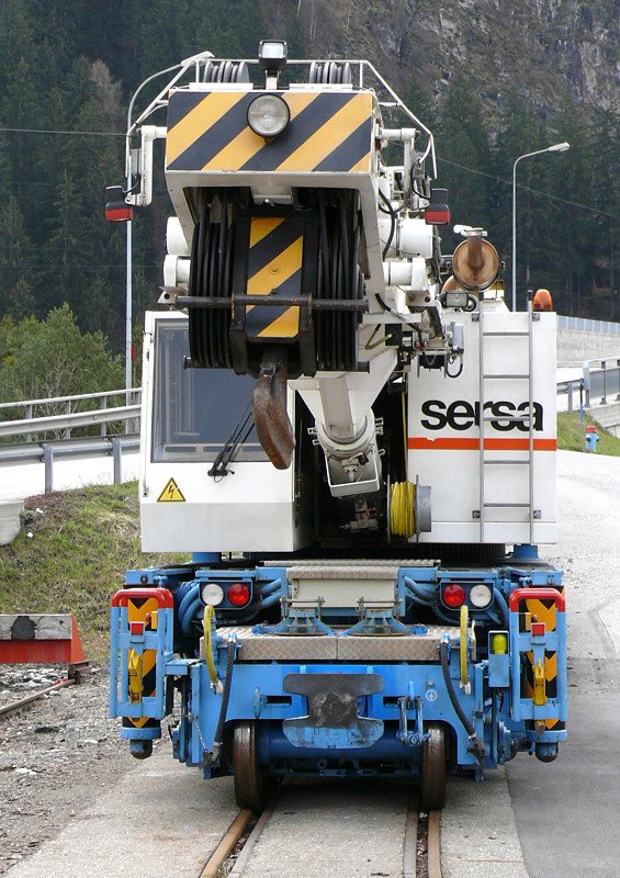 Sersa - KRC 458-2S on 05/04/2008 in Thusis - 8-axle