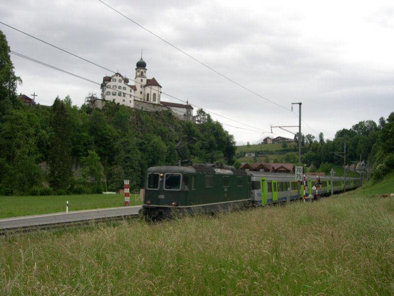 From the green BLS Re 4 / 4420505 (ex SBB