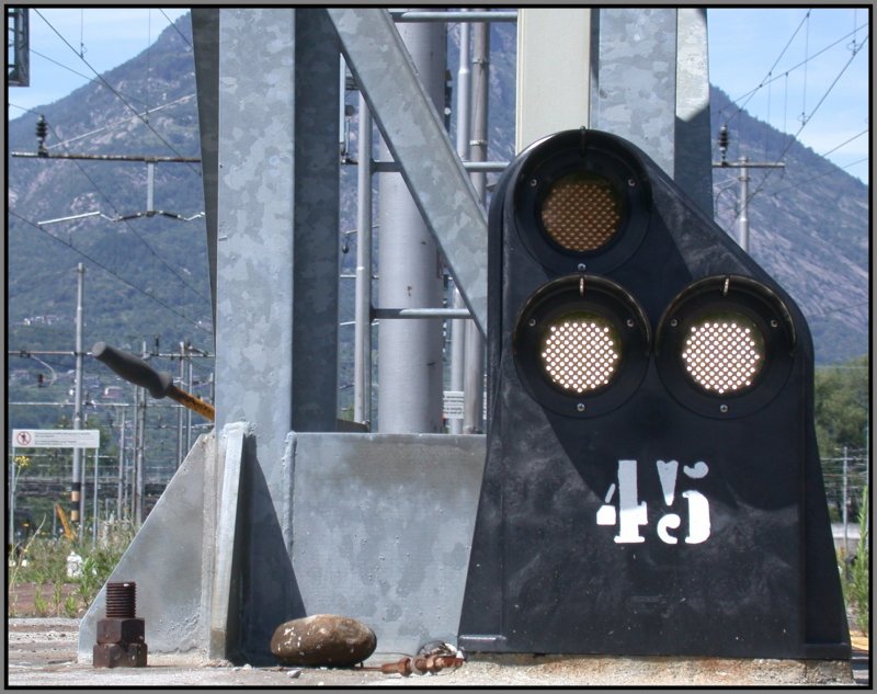 Italienisches Zwergsignal in Domodossola. (23.06.2007)  
