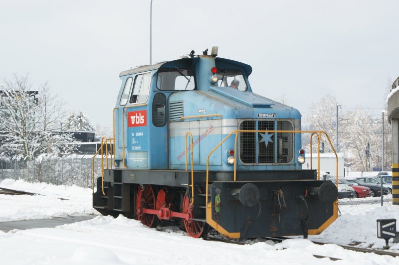 BLS Rangierdiesel TM 236340-6. Original by Henschel (D) with Catapillar