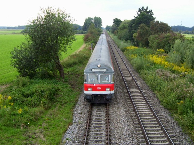 RE 32 989 on 1.9.2008 between Buchloe and Kaufering. (automatically