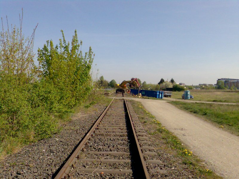 Abbau des ehemaligen Streckengleises von Bamberg nach Sche�litz am 24.04.2007