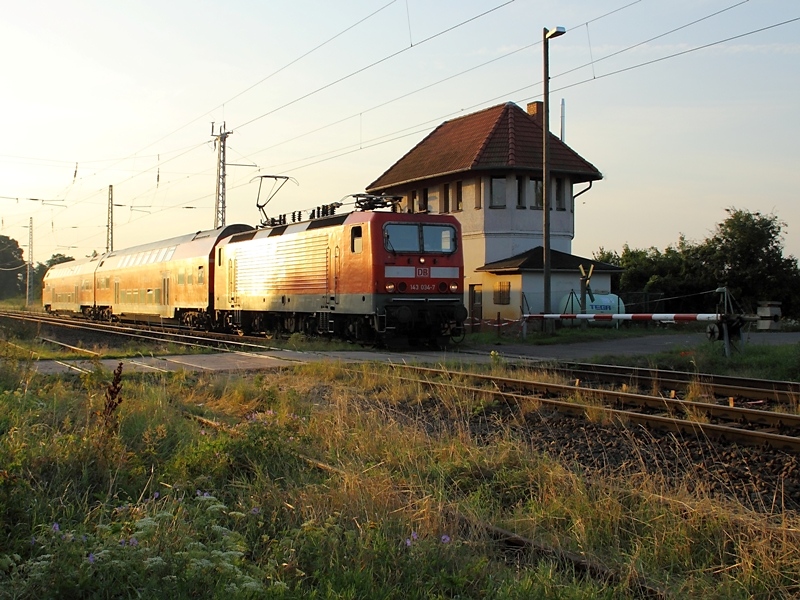 143 034-7 mit RB 26854 nach Nordhausen wird am 4.