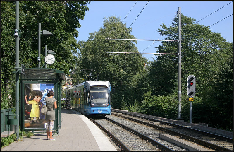 Tv�rbanan, Haltestelle Linde . Von �rstaberg bis Linde folgt die Tv�rbanan