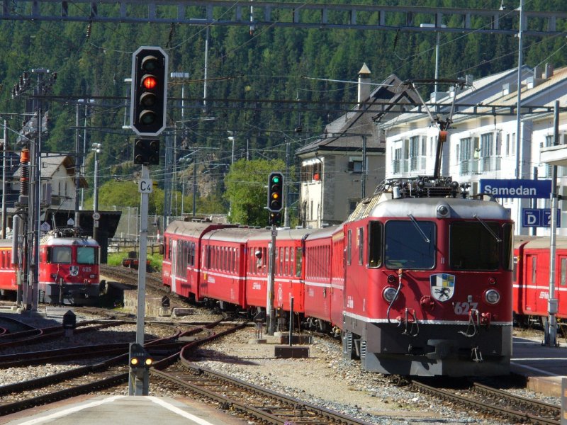 RhB - Pendelzug von Scuol - Tarasp nach St.Moritz