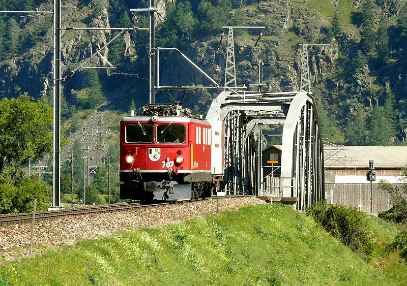 RhB - freight train to Zernez to Scuol 5929 on