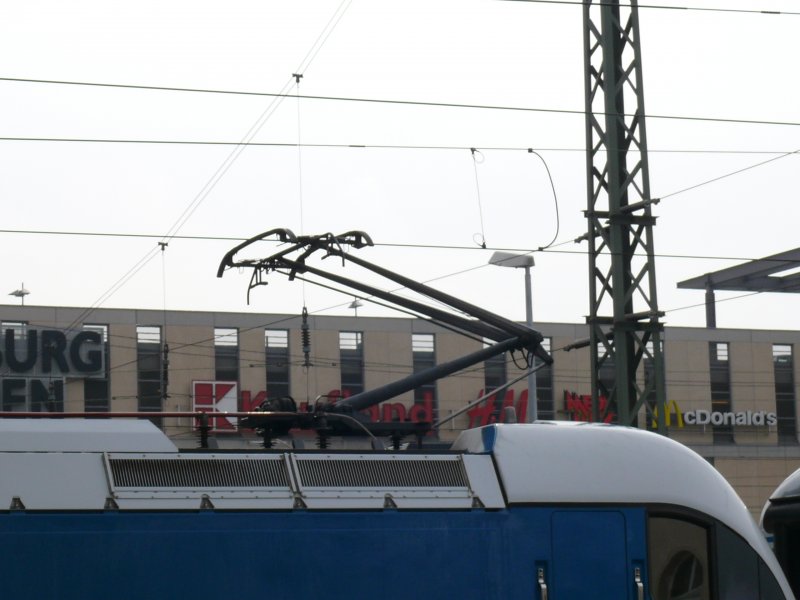 Einholmstromabnehmer der ALEX Lok 183 003 in Regensburg, 14.03.2009 (Bahnbilder-Treffen