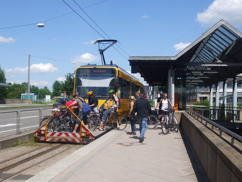 Zahnradbahn Endhaltestelle Degerloch am 19.05.09  
