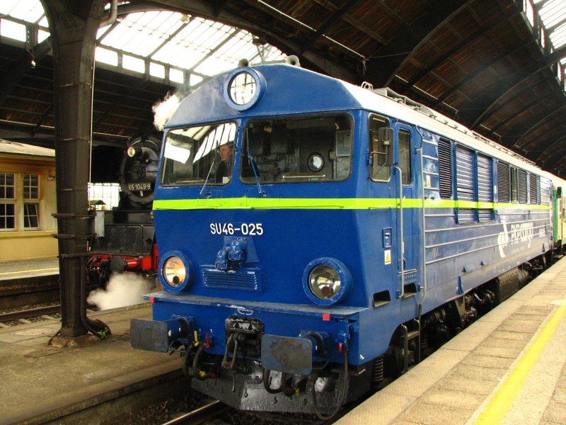 SU46-025 PKP Cargo is in Gorlitz Bahnhof.10.05.09. (automatically translated, Powered