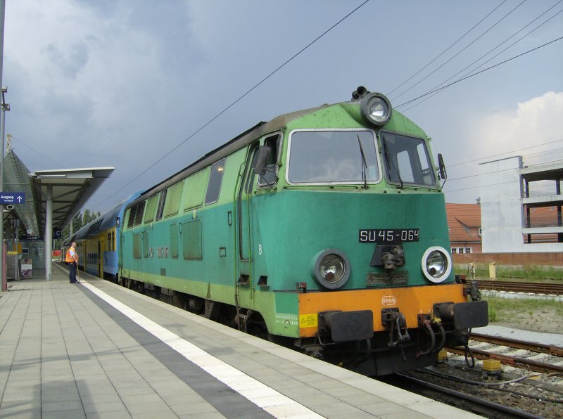SU 46-064 am 04.07.09 in Frankfurt/Oder 