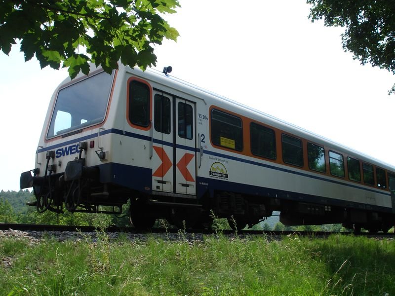 SWEG VS204 am 05.07.06 in Neckarbischofsheim Nord. Zu sehen ist die ...