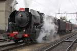 Dampflok 141 R 568 in Ostermuntigen zur weiterfahrt nach Lyss ...