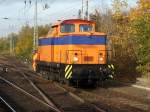 2009-10-31 Rostock und Bad Doberan RFH-V60 lie� sich vom Bahnsteig in Rostock-Bramow beim Rangieren am 31.Oktober 2009 gut fotografieren.