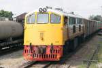 4001-4050 GEK GEK 4010 (Co'Co', de, General Electric, Bj.1963, Fab.Nr. 34859) mit G�terzug Richtung Bangkok abfahrbereit im Bf. Nakhon Lampang am 09.J�n.2010.